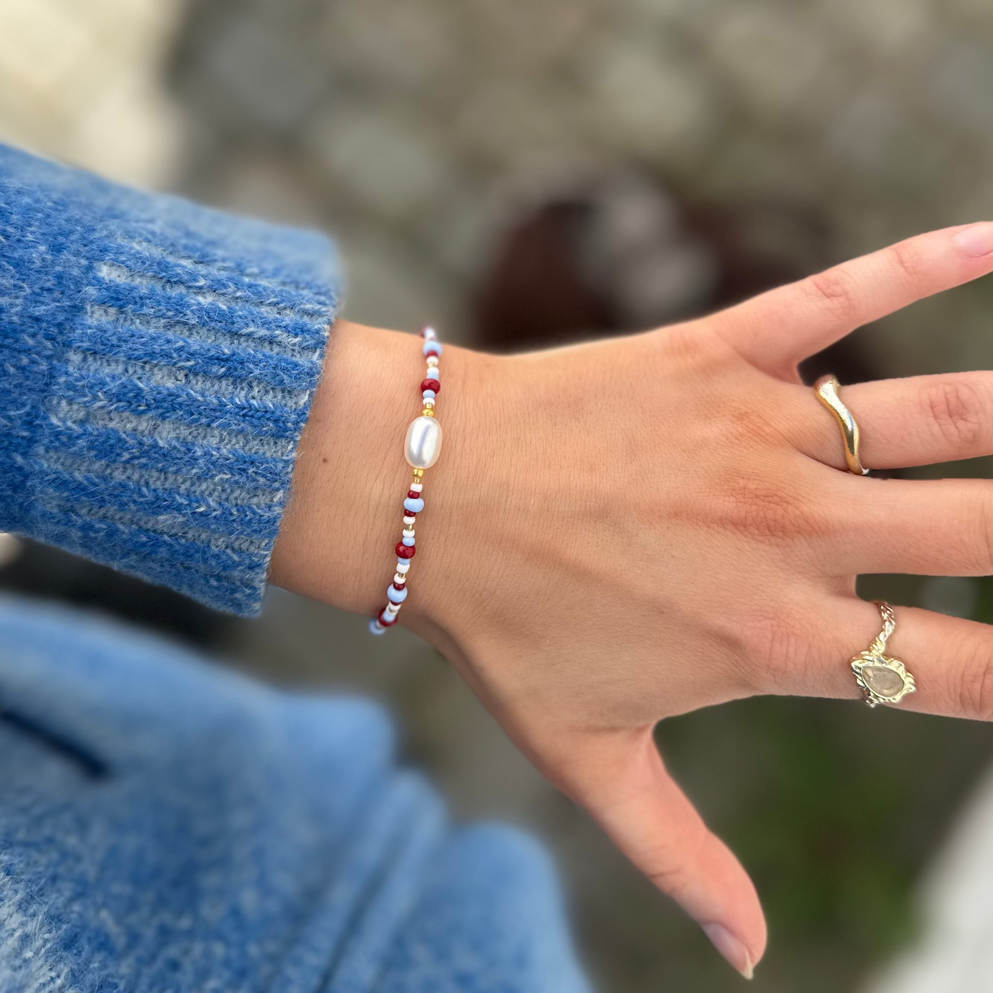 Lauviga m/perle Armbånd