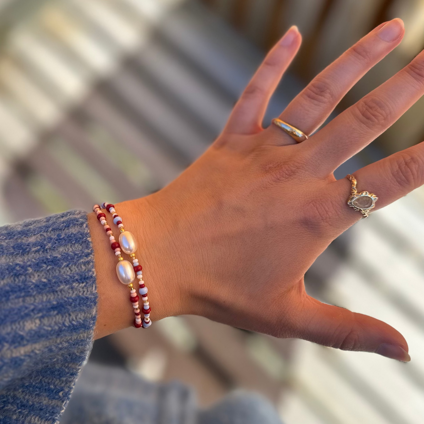 Lauviga m/perle Armbånd