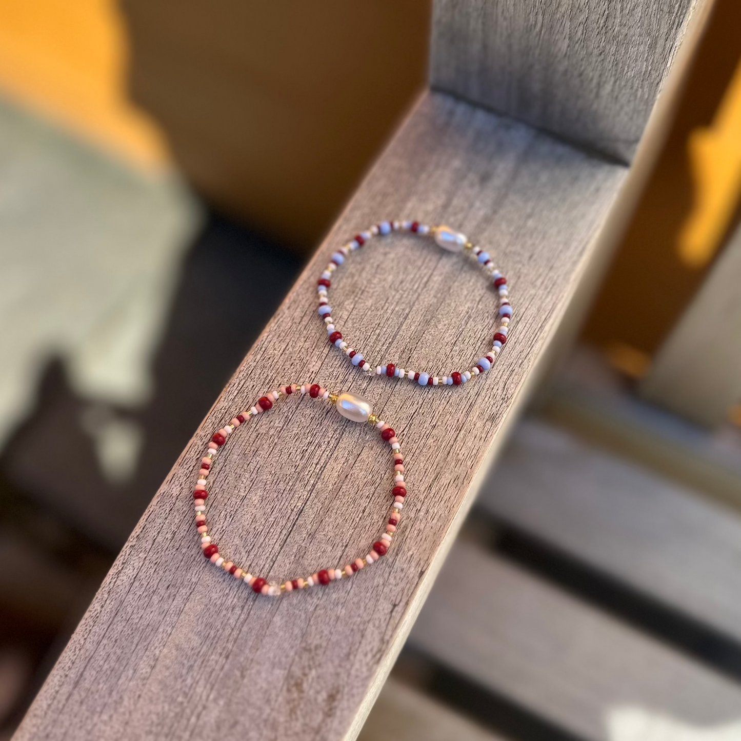 Lauviga m/perle Armbånd